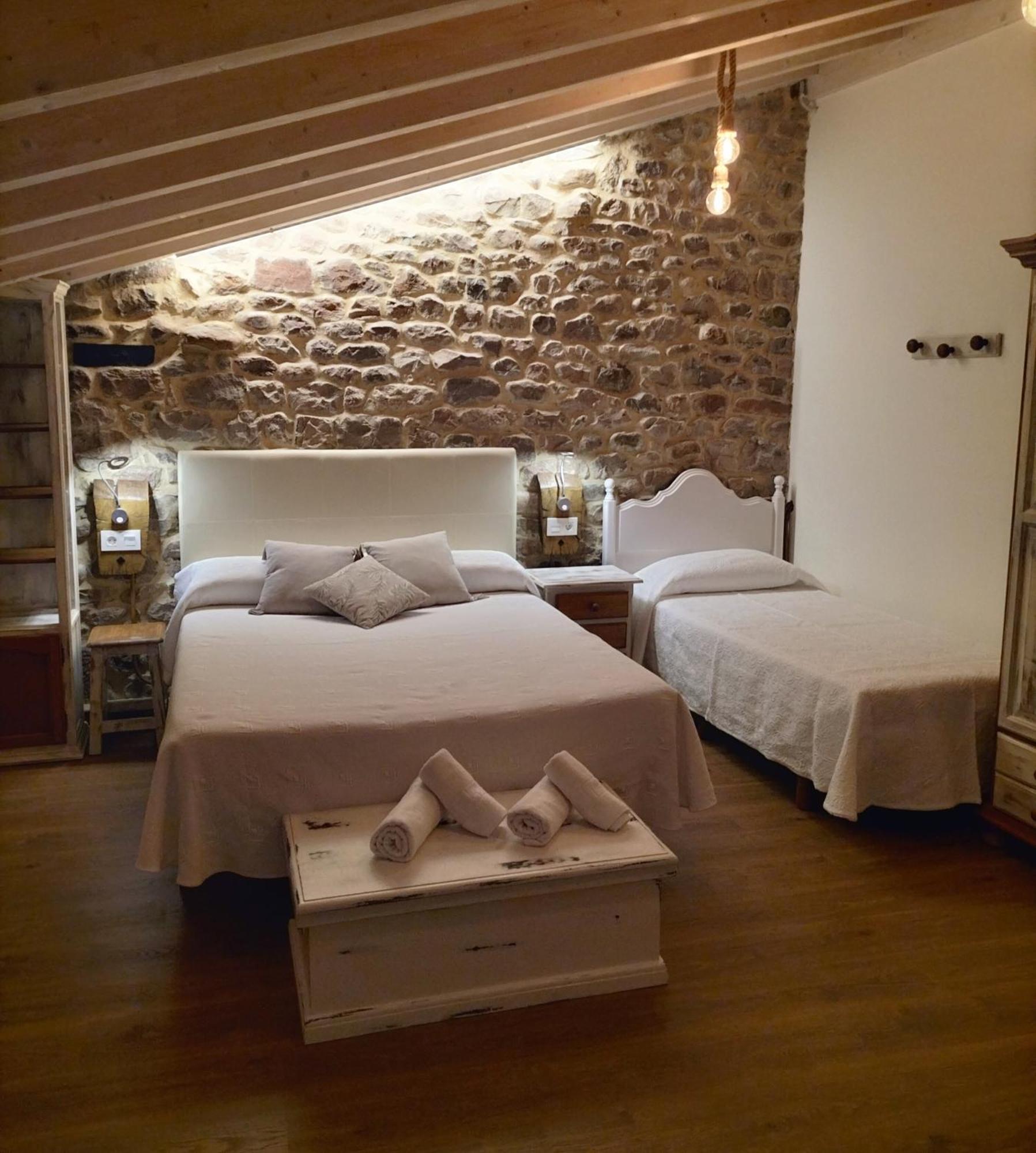 Apartamentos Lares Santa Olalla  Bagian luar foto
